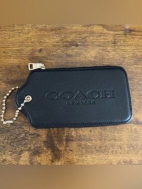 Coach XL Hangtag Wallet Black Leather Zip Pouch NWOT